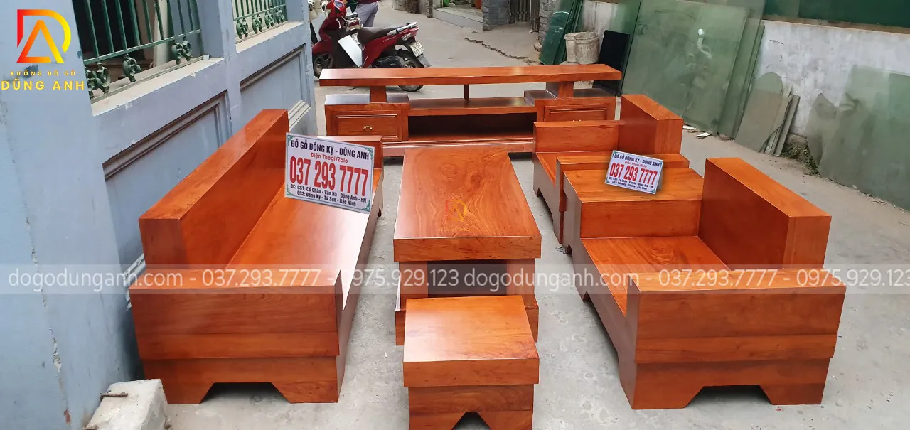 Bộ bàn ghế phòng khách gỗ Gõ Đỏ nguyên khối với thiết kế sang trọng và đẳng cấp