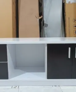 Kệ tivi nhựa Chin Huei KTV37 với hệ thống ngăn kéo ẩn tinh tế