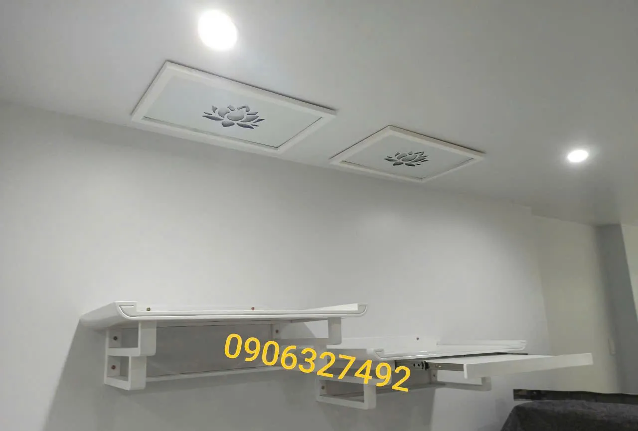 Góc nhìn cận cảnh bàn thờ treo tường 2 tầng tại căn hộ